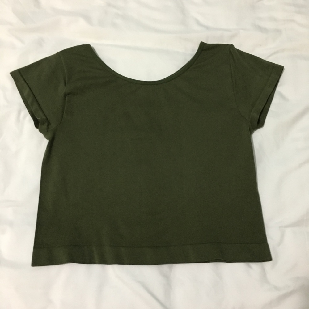 🍃Green Crop Top🍃